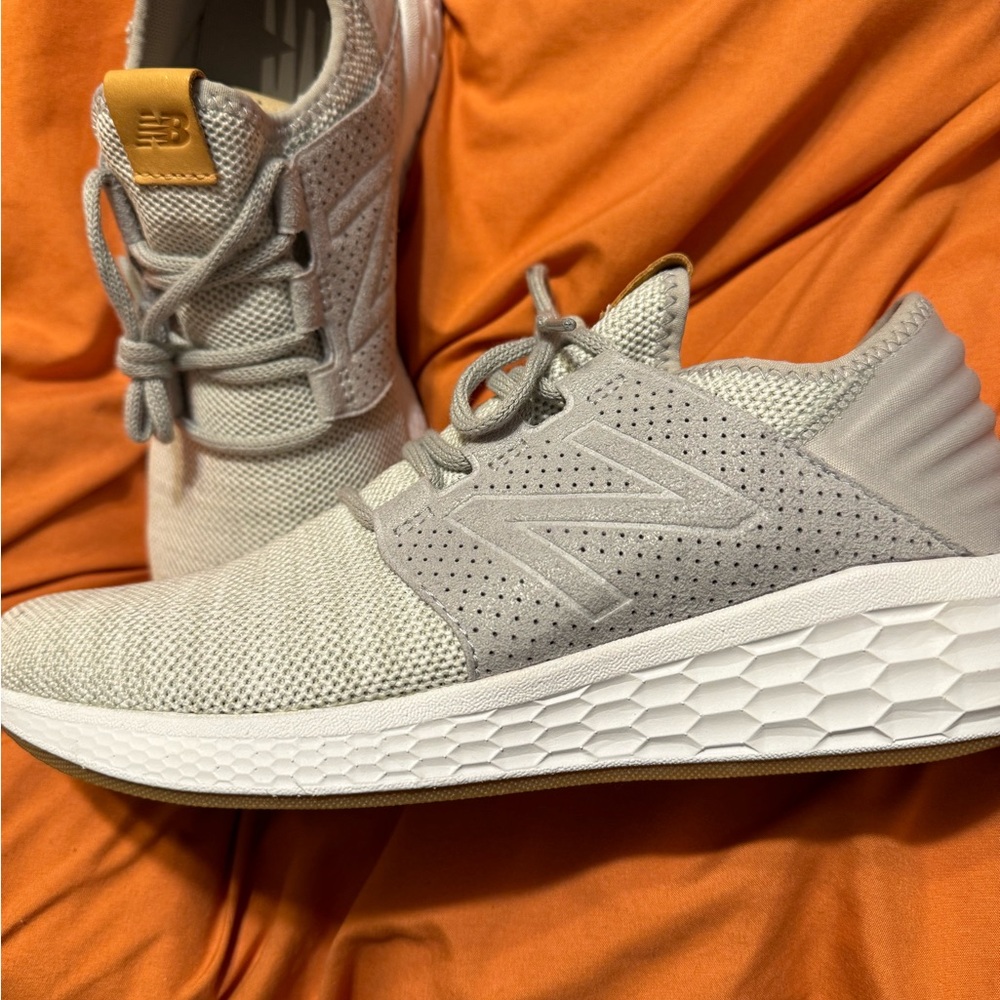 NWOB New Balance Cruz Knit sneaker